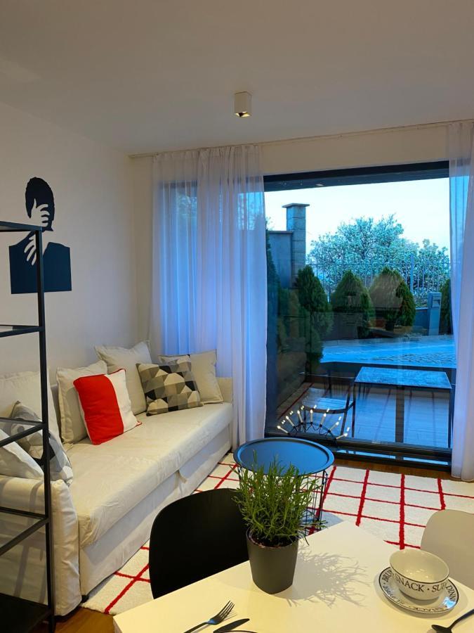 Cozy Red Bulldog Place In Apart-Complex/Pool فارنا المظهر الخارجي الصورة